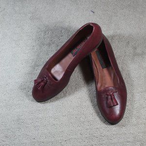 NWOT Jordache Size 8.5M Maroon Tassel Flats
